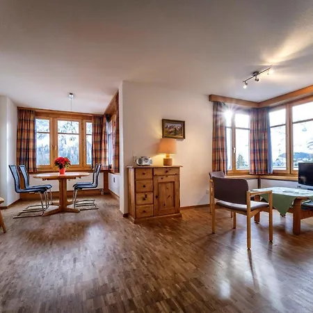 Tschuggenweg 10 شقة