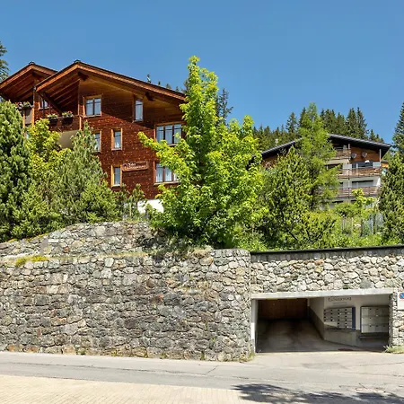 Appartement Tschuggenweg 10 *