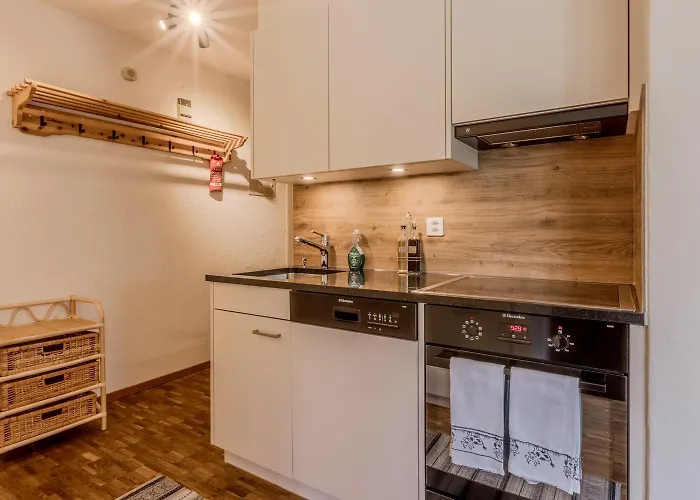 Tschuggenweg 10 أروسا