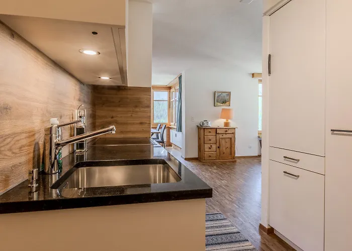 Tschuggenweg 10 شقة